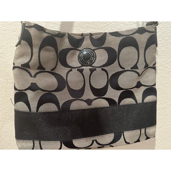 Coach Signature Stripe File Crossbody Zip Shoulder Bag F19220 Black Vintage Y2K - Picture 3 of 11